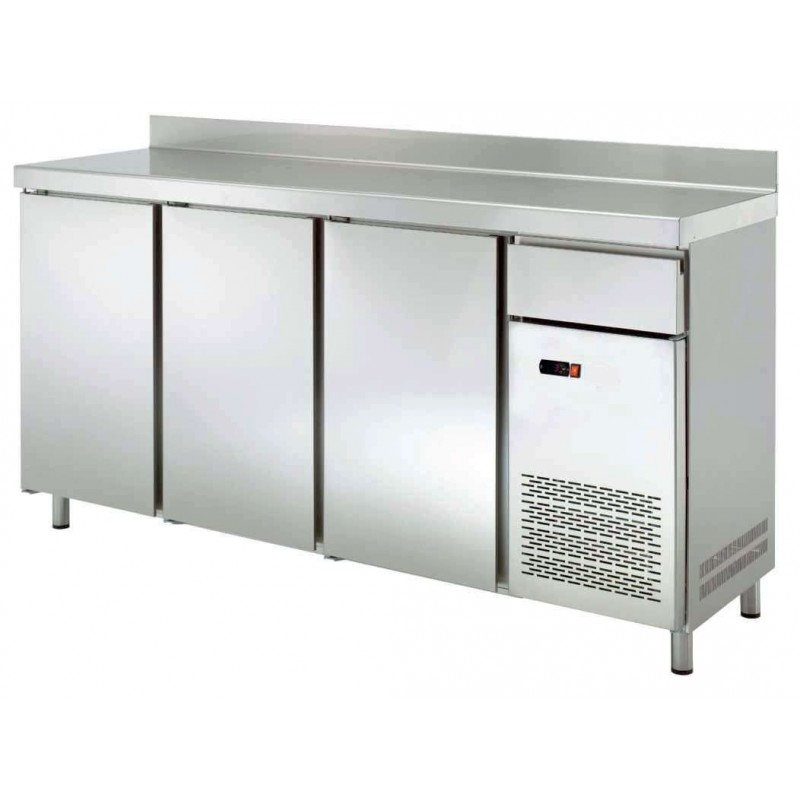 Frente Mostrador Refrigerado 3 puertas de 2017 x600 x1045 mm Con Tolva Para Cafe FMCH-200V 1 Frente Mostrador Refrigerado 3 puertas de 2017 x600 x1045 mm Con Tolva Para Cafe FMCH-200V